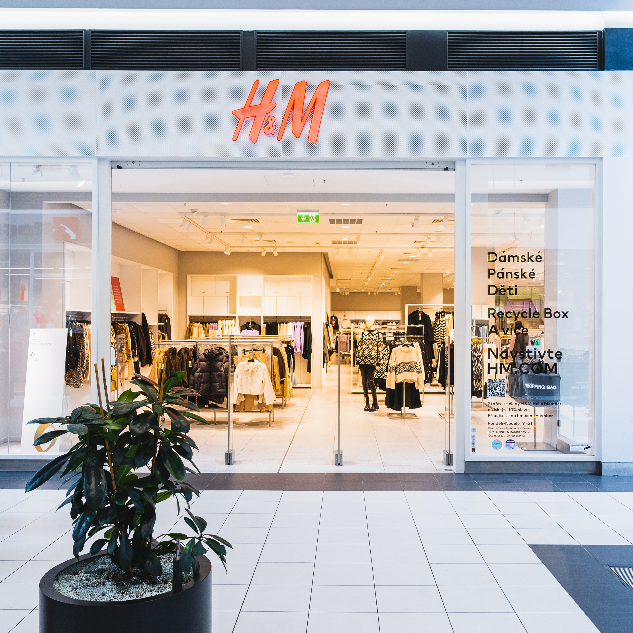 H&M